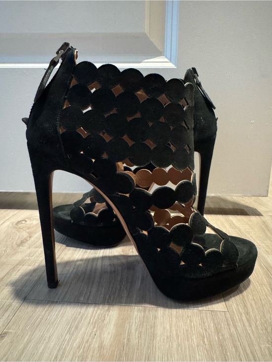 Alaia Shoes - Alaia Heels